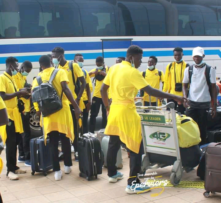 Tournoi de l'UFOA B Niger 2022 : les Éperviers U20 se sont envolés pour Niamey ce jeudi