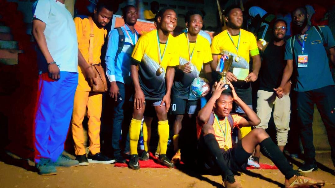 Gala de Foot Denyigban Foot| Deuxième édition: Fan et Fou de Foot conserve son trophée