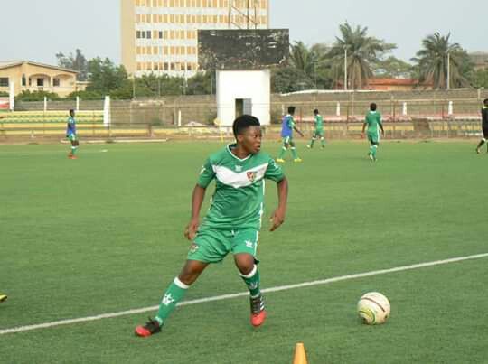 Moussirietou Akpo-Adinda poursuit sa progression au FC Soccer intellectuals.
