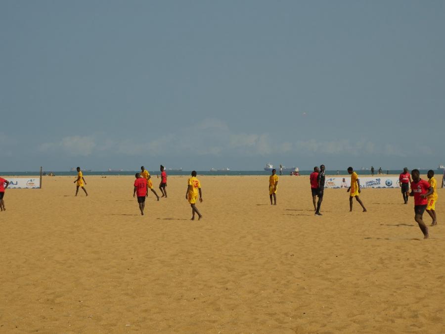 228Foot 228Foot-Tournoi beach football« plage propre»/ 1ère édition: Cité K et Sam Foot en finale, retour sur les demi-finales